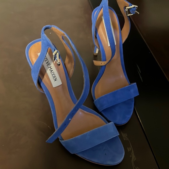 Steve Madden Open Toed Heels size 6.5 - Picture 1 of 2